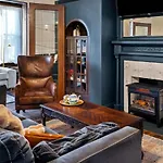Distinguished Victorian With A Family-Focused Feel, Quiet Neighborhood