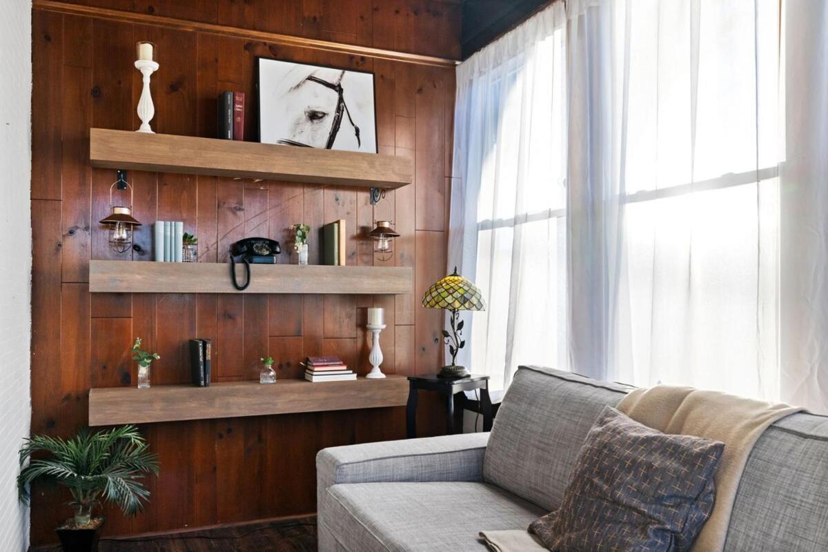 Distinguished Victorian With A Family-focused Feel, Quiet Neighborhood