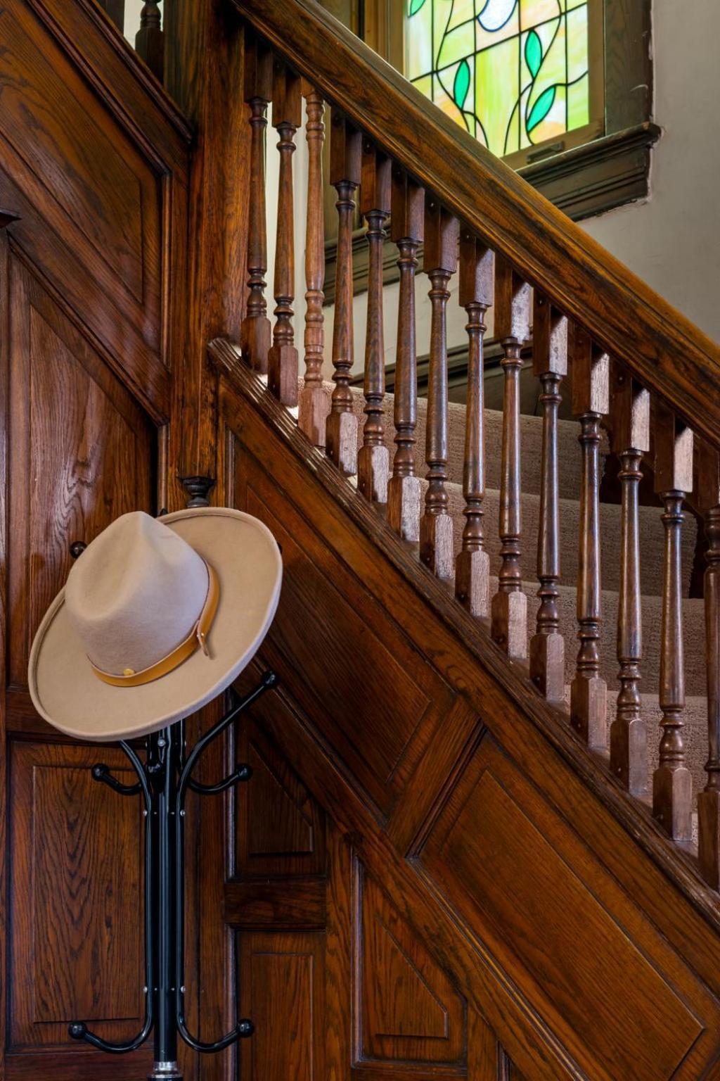 Holiday home Distinguished Victorian With A Family-focused Feel, Quiet Neighborhood *