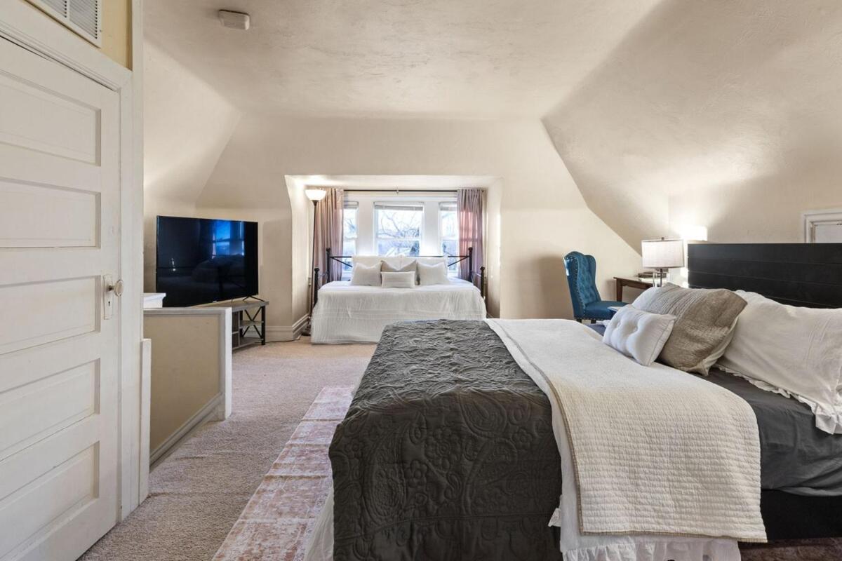Сasa de vacaciones Distinguished Victorian With A Family-focused Feel, Quiet Neighborhood